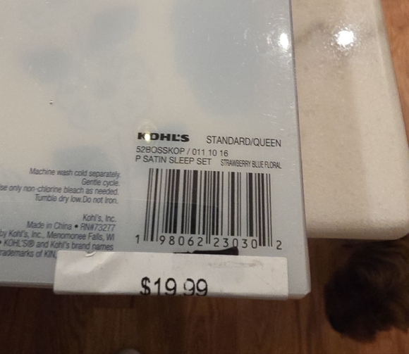 The Big One Satin Sleep Set - Blue and White Floral - Picture 3 of 4